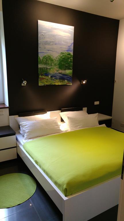 Apartment Rhein Main Hochheim am Main Quarto foto