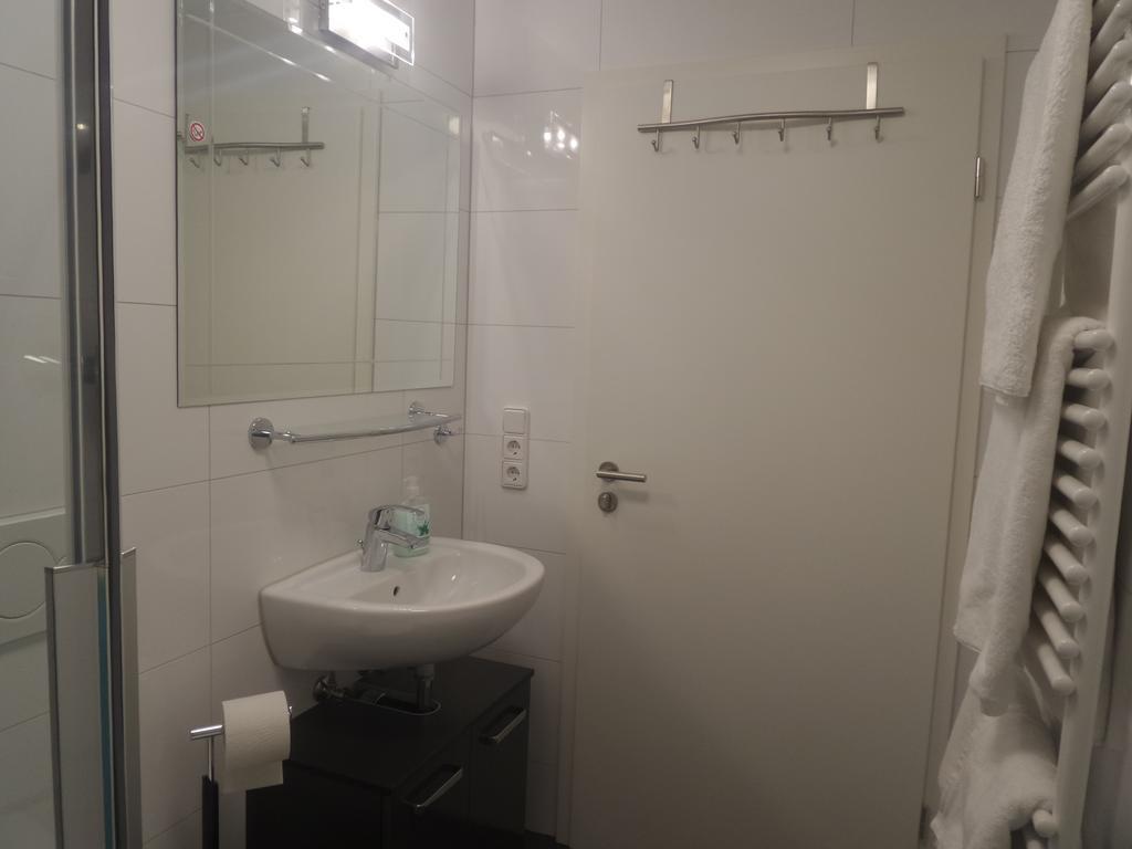 Apartment Rhein Main Hochheim am Main Quarto foto